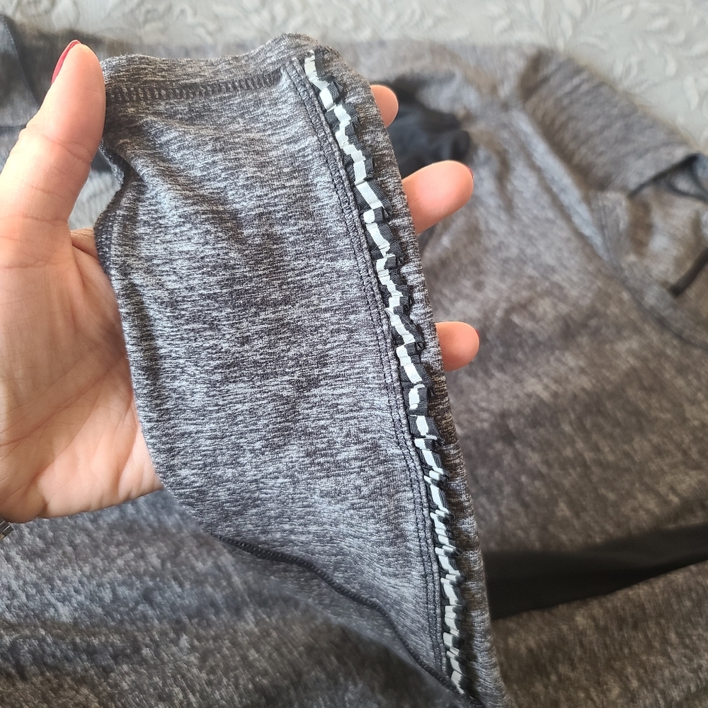 Lululemon Star Runner Long SleeveBlack - Picture 3 of 11